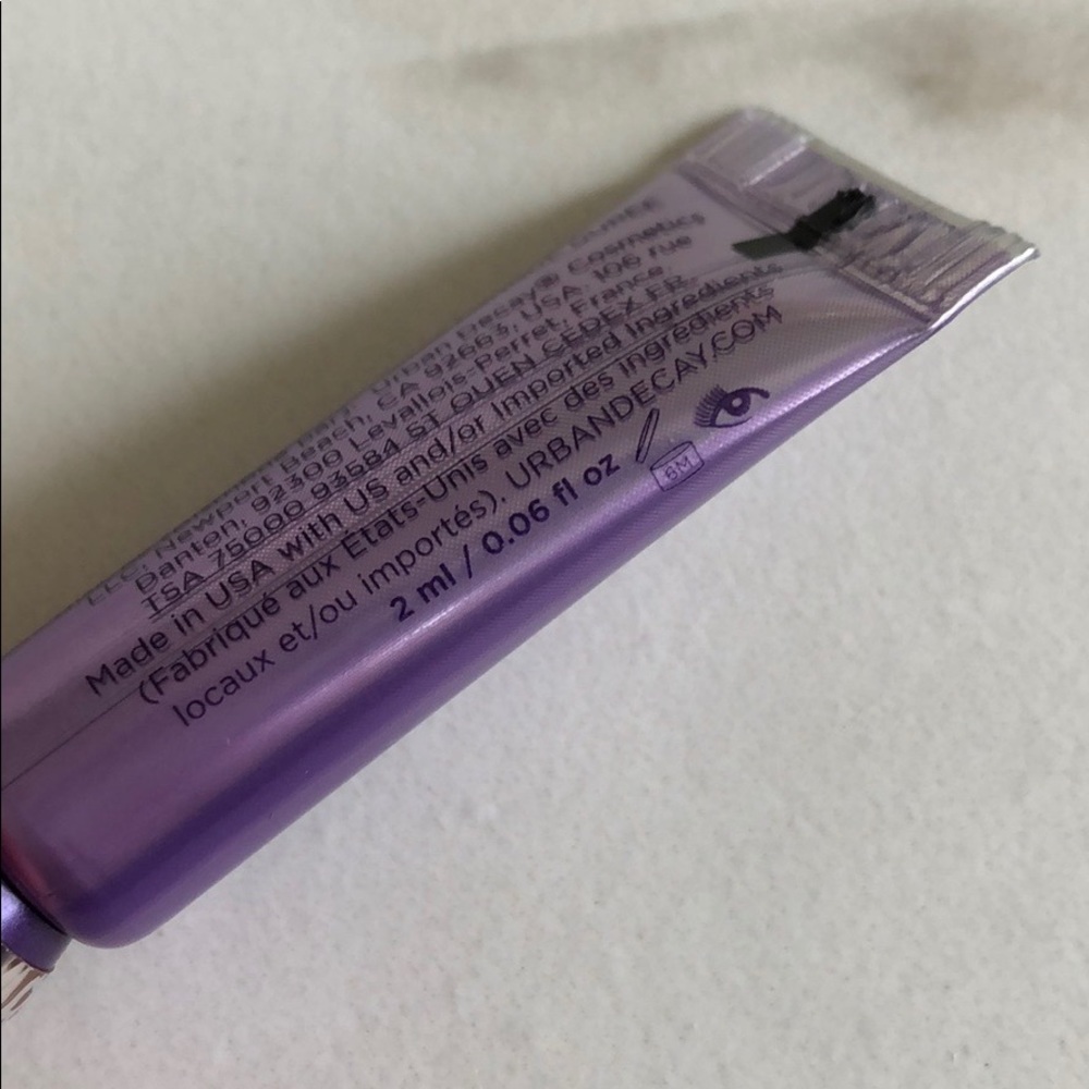 5/$25! URBAN DECAY Eyeshadow Primer Potion - Picture 3 of 4